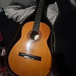 old guitar 