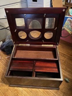 Vintage Bombay Mahogany jewelry box