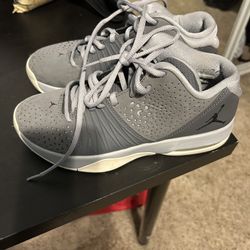 Jordan Shoes Gray Size 7 Woman’s 