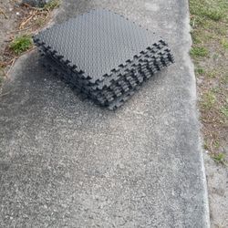 52 Interlocking Foor Mat