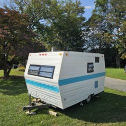 1970 Classic Little Camper