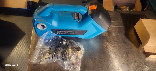SEESII Bomba de transferencia inalámbrica para agua/diésel, 760 GPH autocebante 2 × 4000 mAh batería recargable, bomba eléctrica portátil para RV, jar