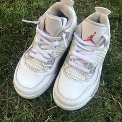 Jordan 4’s White Oreo 11y