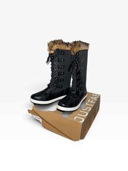 JustFab Black Faux Fur Winter Snow Boots