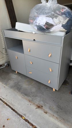 Changing table