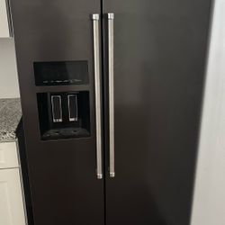 Kitchen Aid Fridge Freezer 
