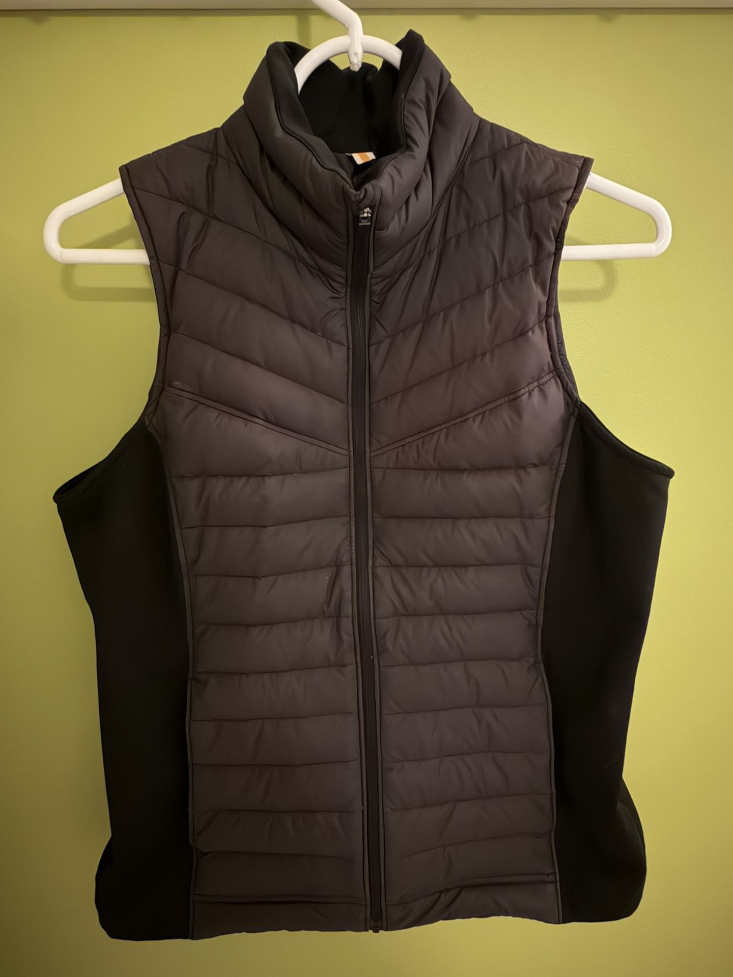 Lucy Women's Small (S) Black Puffer Down Vest Zip Front