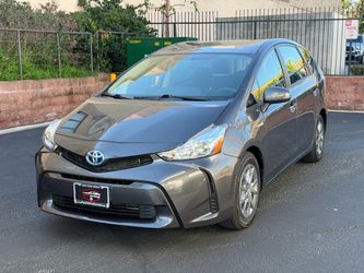 2017 Toyota Prius v