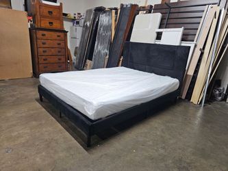 Queen bed and mattress