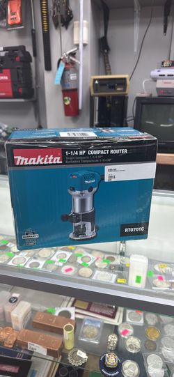 Makita 1-1/4” Compact Router New
