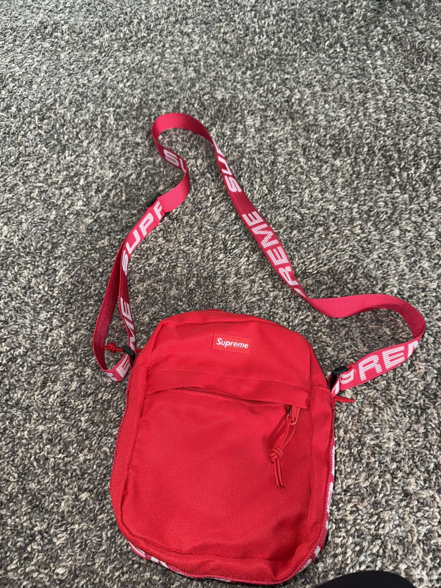 Supreme Shoulder Bag (SS18) Red