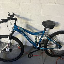 Mongoose Mountain Trail Bike 