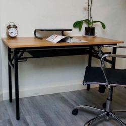 Foldable Desk / Table 