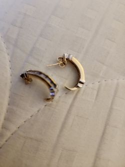 Half Moon Ear Rings 14k