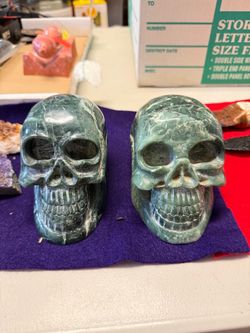 Low Grade Jade Carved Skulls