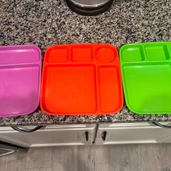 Stackable Plastic Toddler Plates -3