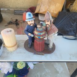 Pinkerton Statue