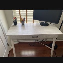 Computer Table 