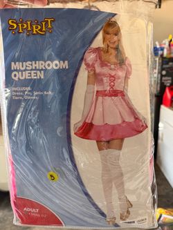 Women’s princess peach costume