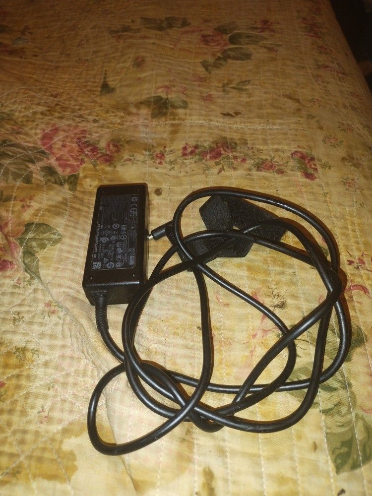 HP Charger