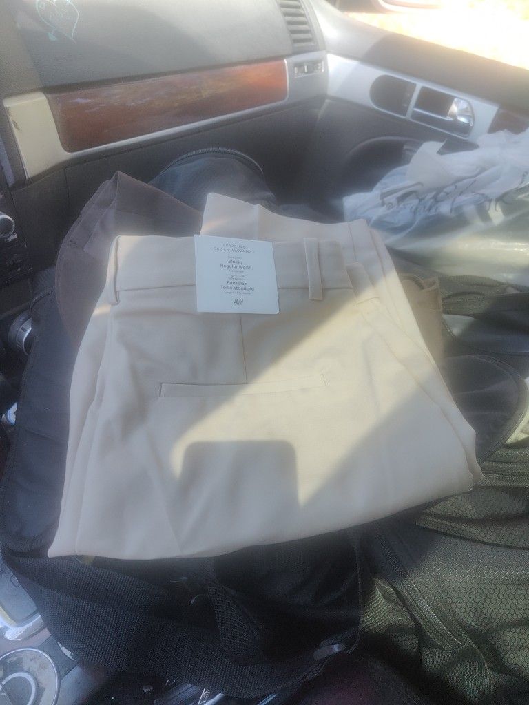 Women's H&M Khaki Slacks Brand New