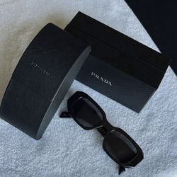 Black Prada Glasses