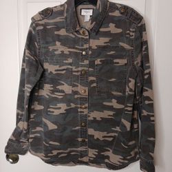 Forever 21 Shirt Women's Size Small Camo Camouflage Snaps Long Sleeve Collared