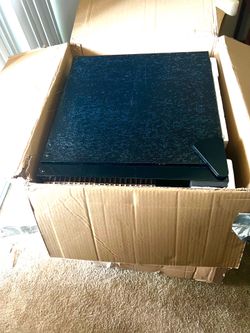 Erivess beverage refrigerator nib