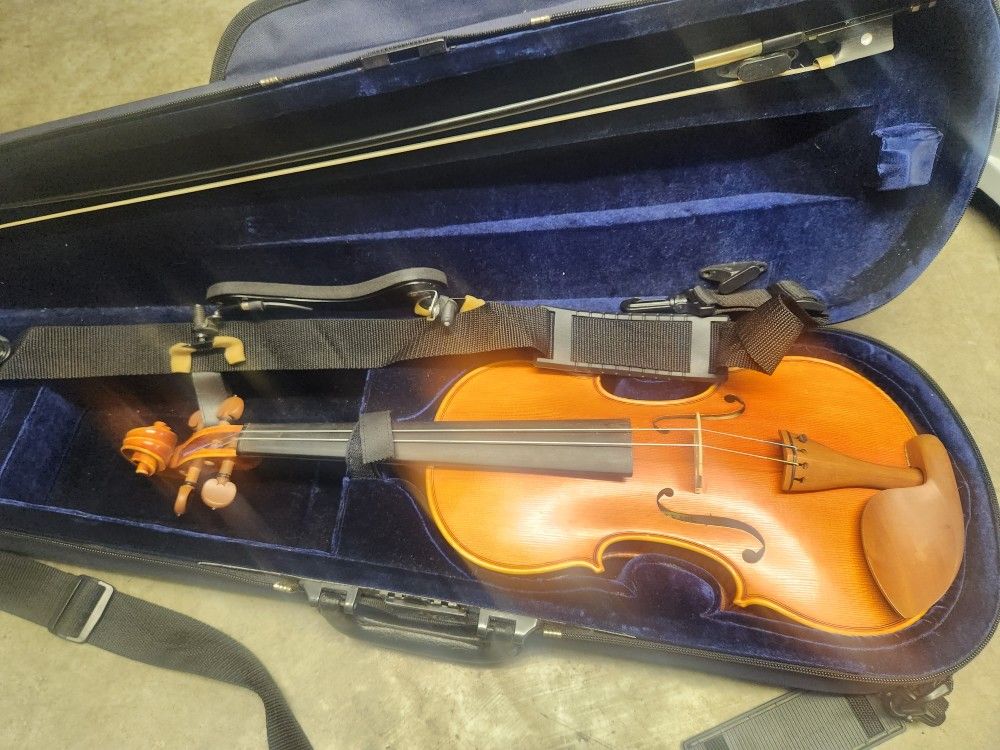 Karl Willhelm Model 30 Starc Violen