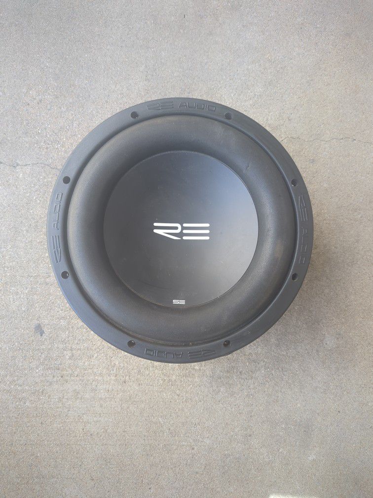 RE Audio Sx 10 2000 Watts Max Subwoofer 