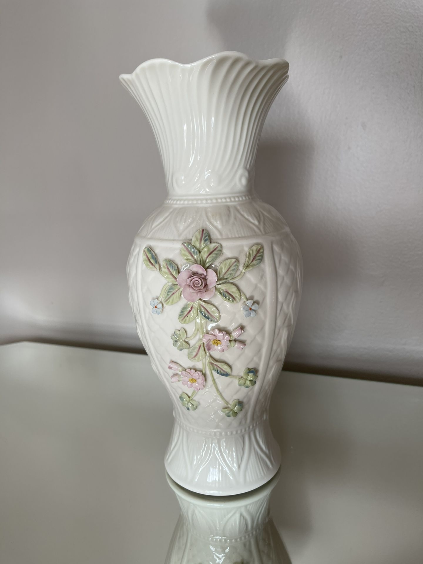 Beautiful flower Vase 🏺