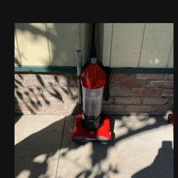 Vacuum ( Dirt Devil) (Small)
