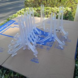 9 Plates Plastic Display  