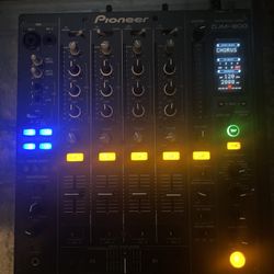 Pioneer DJM-800 - 4 Channel Mixer