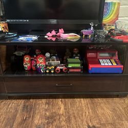 Tv stand