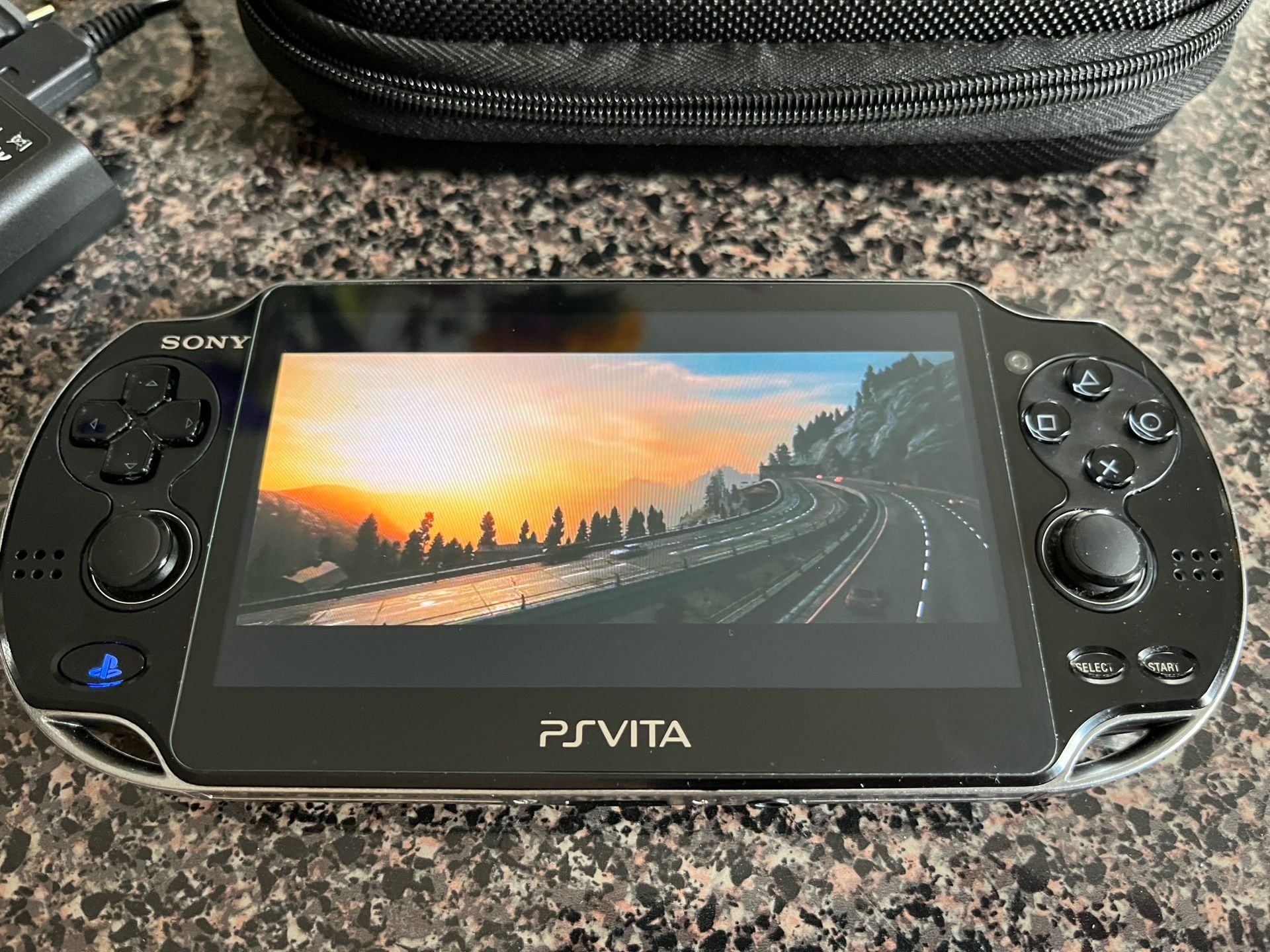 PS Vita Amoled, Mostly New, Modded