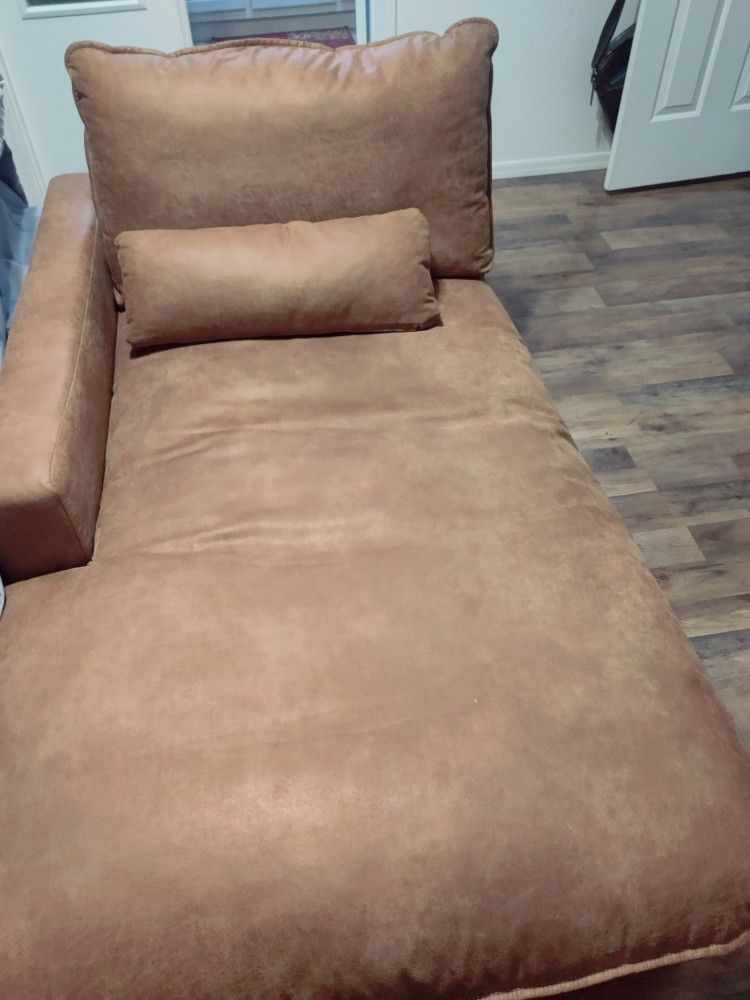 Estate Sale On Items Price Separately