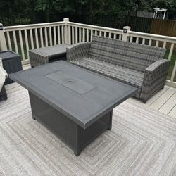 Fire Pit Table 