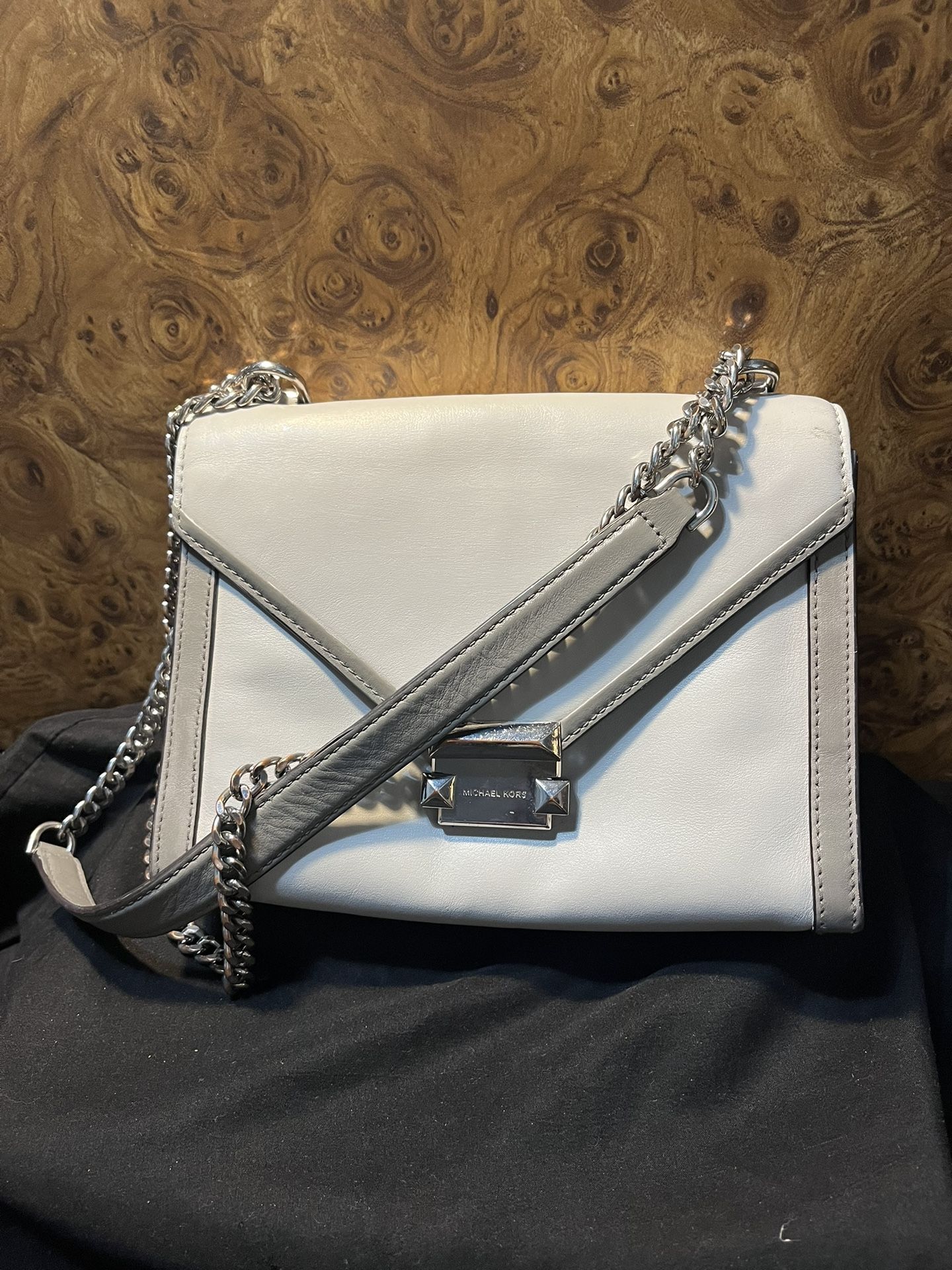Woman’s Michael Kors Purse