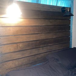 Dokota Lamp style Bed