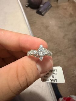 Moissanite Engagement Ring 1.0ct Size 8