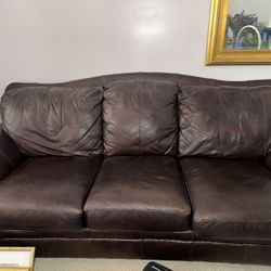 brown leather couch 