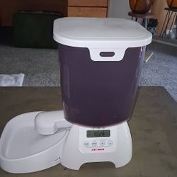 Automatic Cat Feeder (C3000)