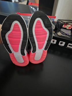 girls nike
