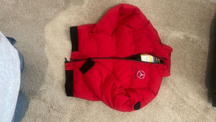 BRAND NEW RED PUFFER STYLE JACKET!