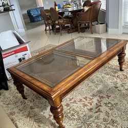 Glass Coffee Table w ENd Table