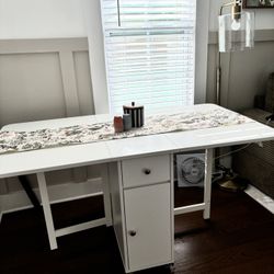 Foldable Dining Table 