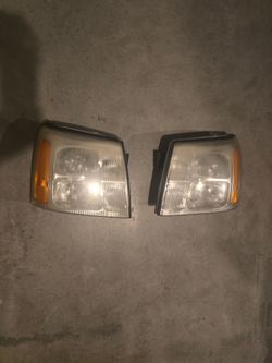 FREE 2004 cadillac escalade lights