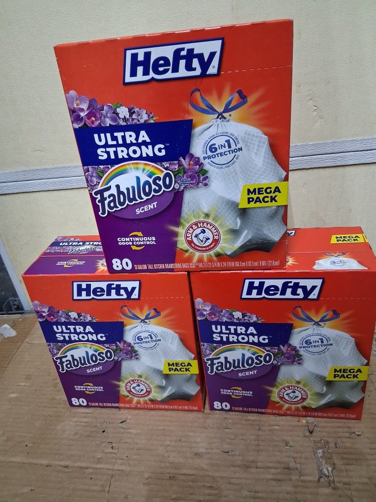 Hefty 13 gallon kitchen bags trash bags