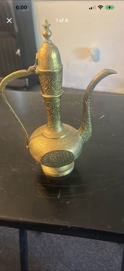 Vintage Solid Brass Made in India Ornate Teapot Genie Lamp 